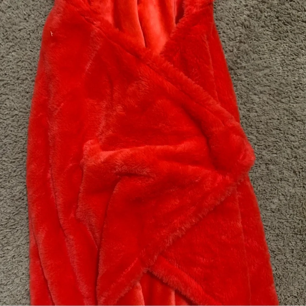Spider-Man Marvel Hooded Red Blanket